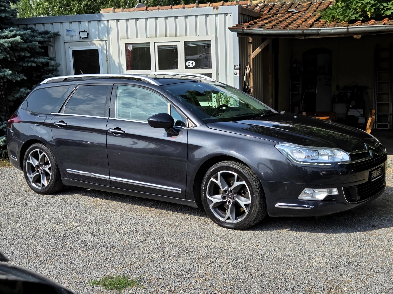 Citroen C5 2.2HDI 204hp EXCLUSIVE/FACELIFT/PANORAMA/NAVI/LED, снимка 5 - Автомобили и джипове - 55195275