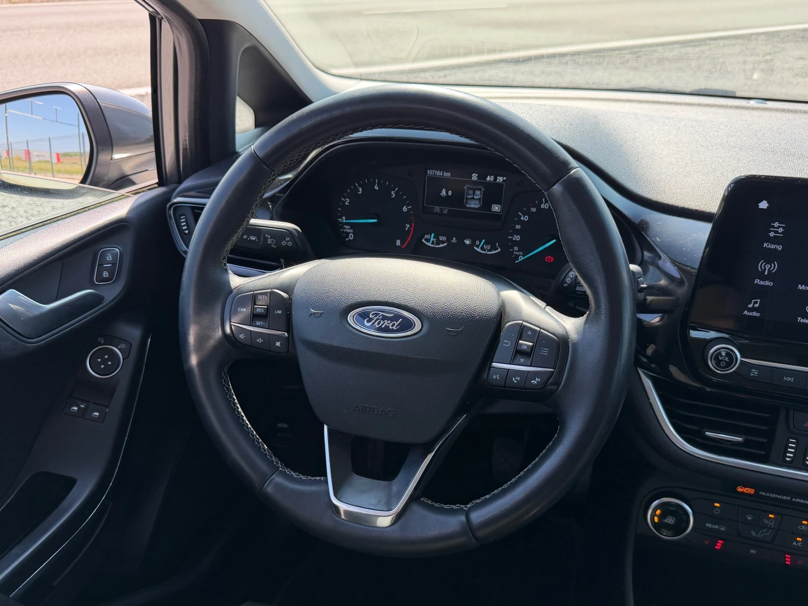 Ford Fiesta 1.0i TITANIUM LED APPLE CARPLAY EURO 6.2 TUV COC | Mobile.bg � ����������� 12