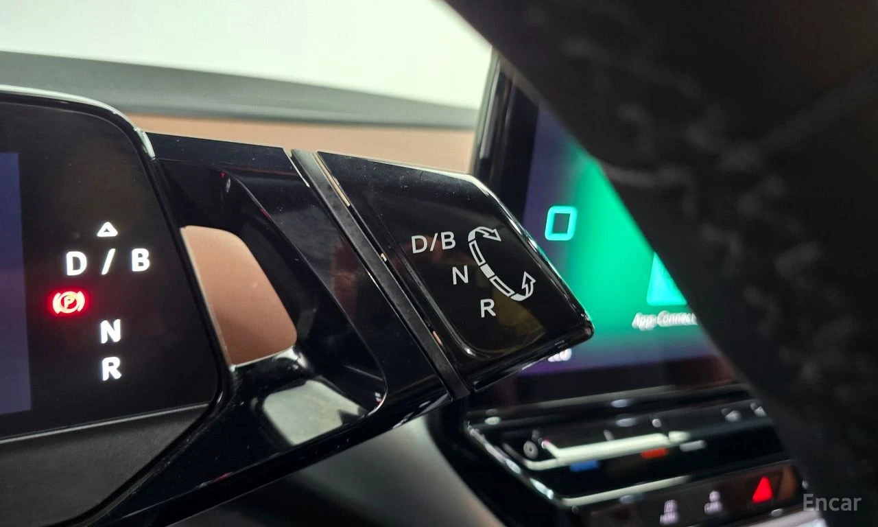 VW ID.4 ПОДГРЕВИ * 360 КАМЕРА * ОПЦИЯ ЗА ФИНАНСИРАНЕ, снимка 13 - Автомобили и джипове - 55281507