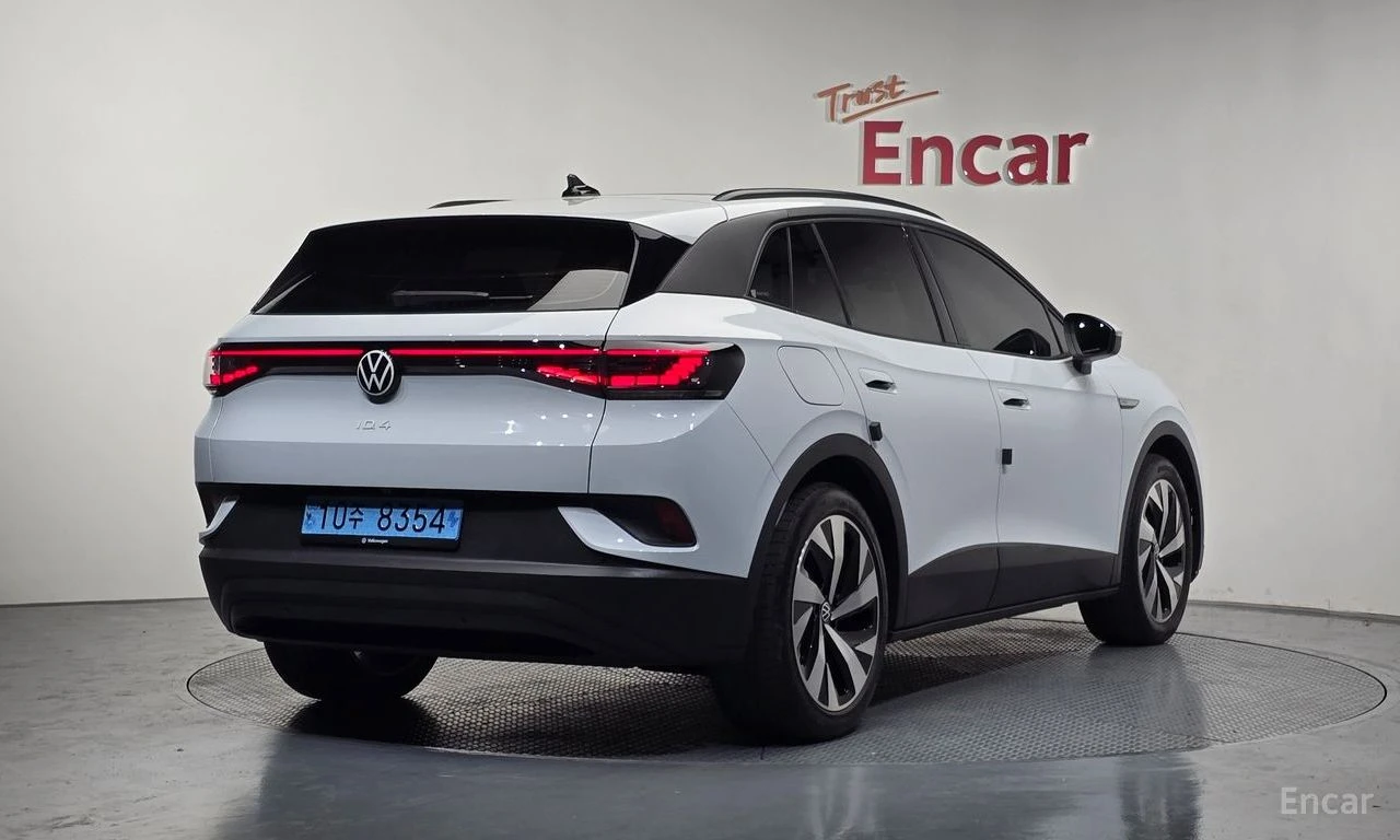 VW ID.4 ПОДГРЕВИ * 360 КАМЕРА * ОПЦИЯ ЗА ФИНАНСИРАНЕ, снимка 3 - Автомобили и джипове - 55281507