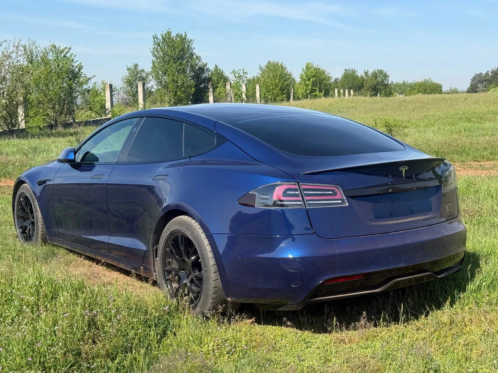Tesla Model S PLAID, снимка 4 - Автомобили и джипове - 55783132
