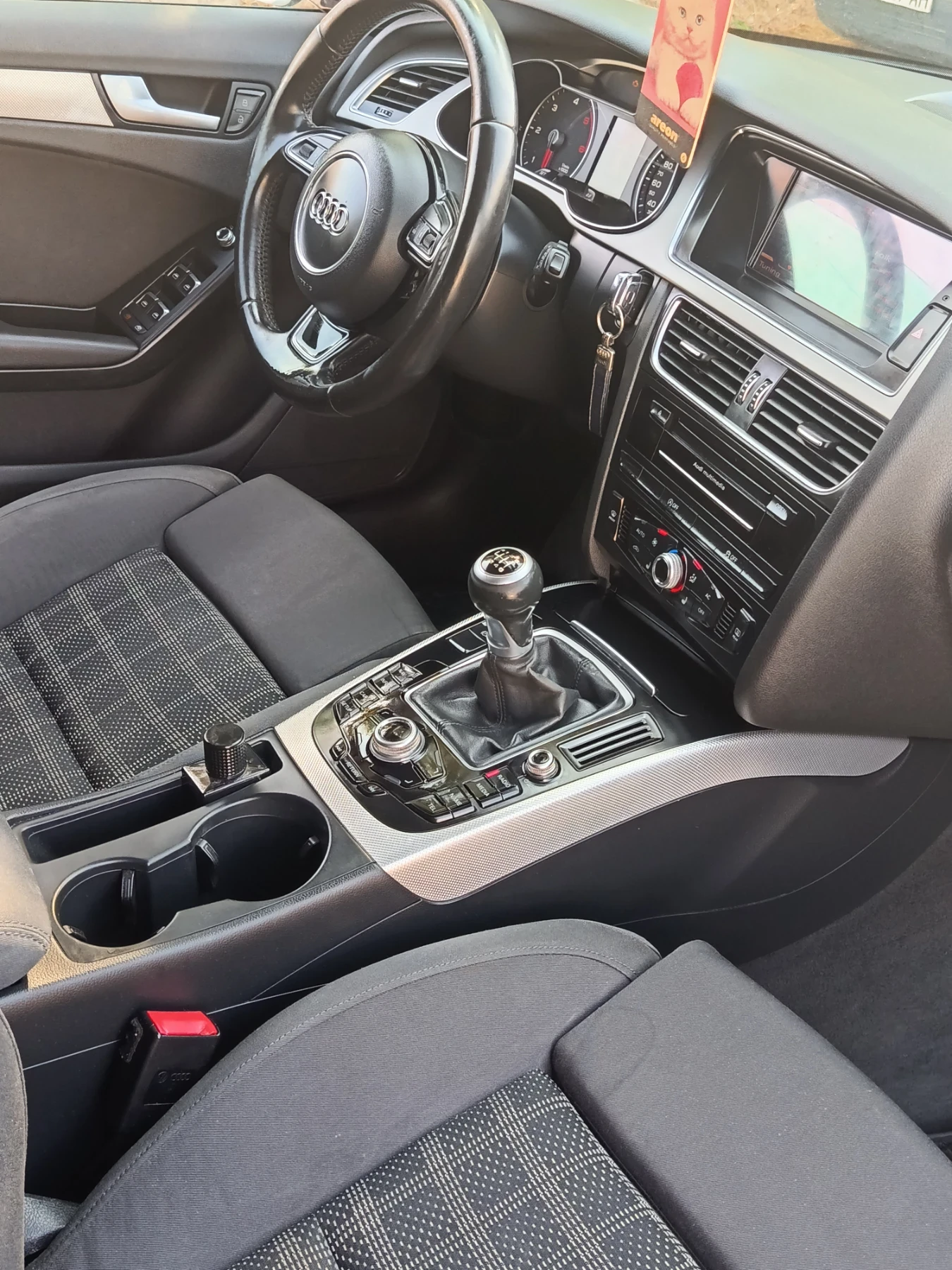 Audi A4 B8.5, снимка 11 - Автомобили и джипове - 55890828
