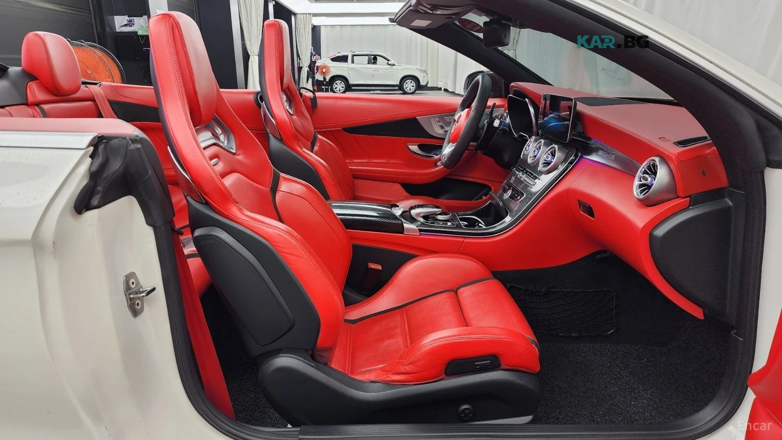 Mercedes-Benz C 63 AMG CABRIO* ЧЕРВЕНА КОЖА* HEAD UP* NAVI* КАМЕРА, снимка 11 - Автомобили и джипове - 56061666