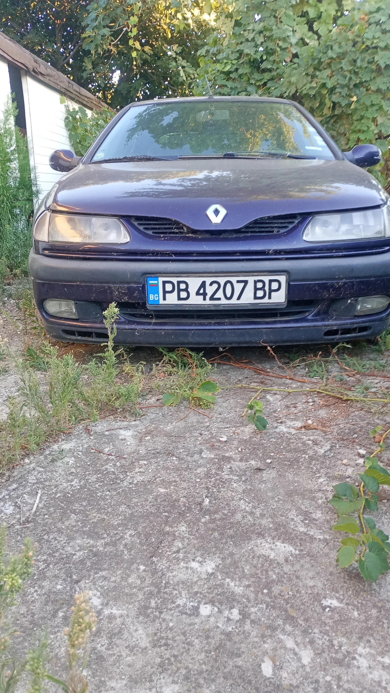 Renault Laguna, снимка 4 - Автомобили и джипове - 56073689