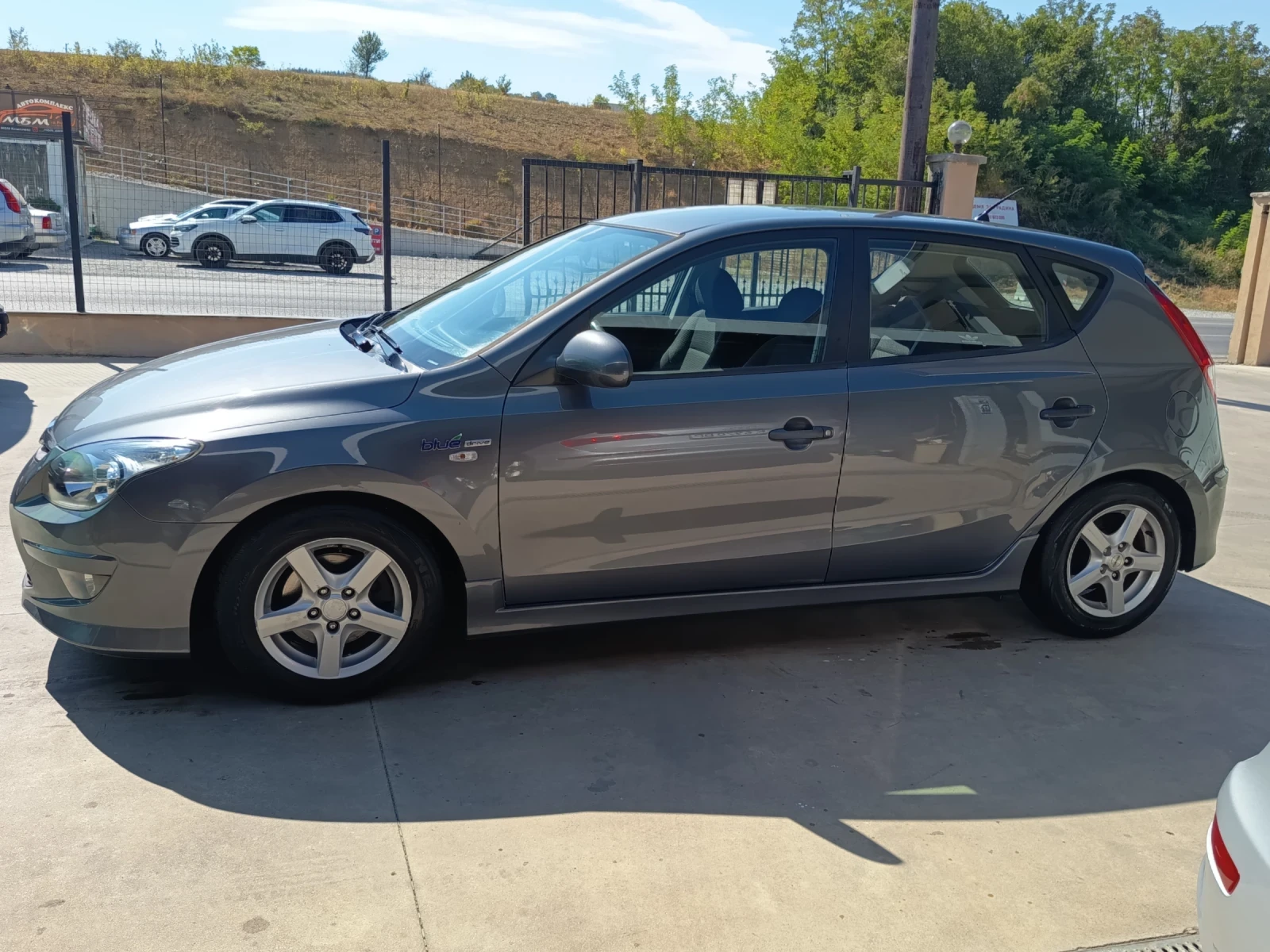 Hyundai I30 1.6crdi, снимка 7 - Автомобили и джипове - 56133162