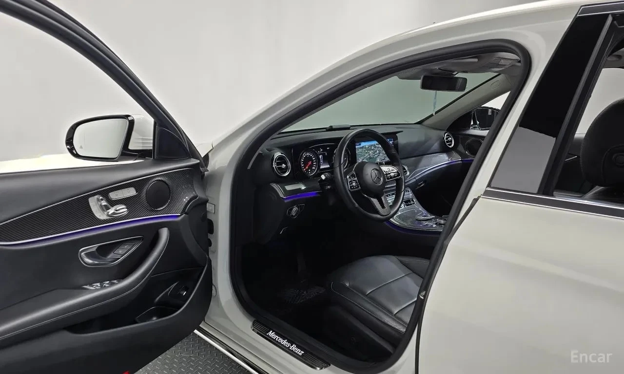 Mercedes-Benz E 300 * E300 Avantgarde * , снимка 10 - Автомобили и джипове - 56628220