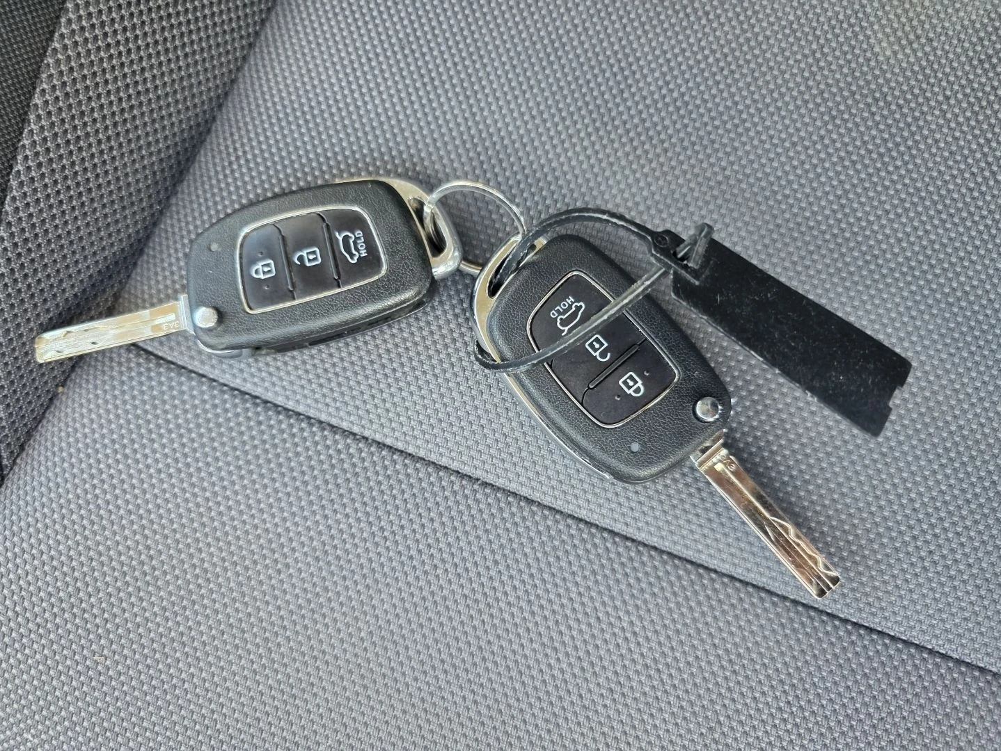 Hyundai I20 Active 1.4D, снимка 11 - Автомобили и джипове - 56730075