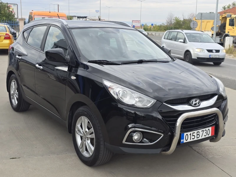 Hyundai IX35 2.0i/4X4/AVTOMAT/KOJA/PODGREV/GAZ-BENZIN, снимка 3 - Автомобили и джипове - 51914200