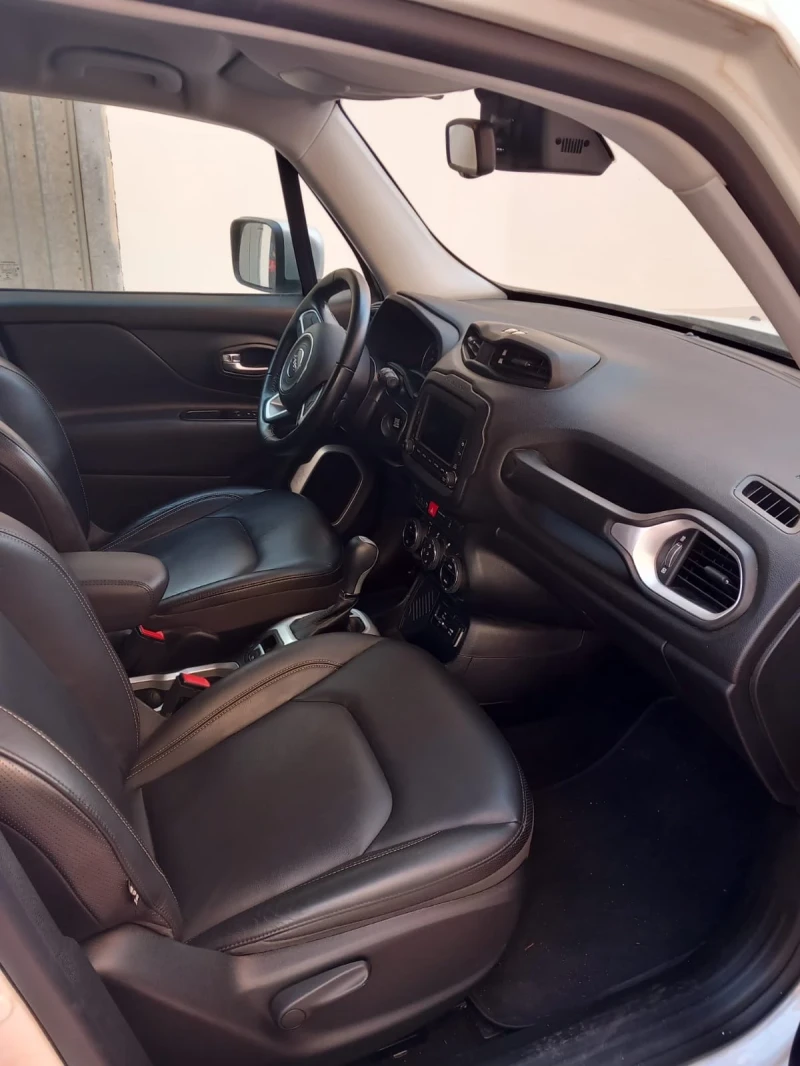 Jeep Renegade  ///  Limited  ///  1.4 benzin automatic ///euro 6, снимка 10 - Автомобили и джипове - 52092229