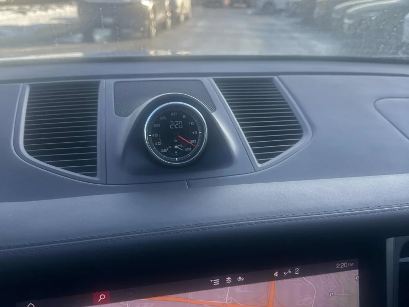 Porsche Macan * GTS* CARFAX * БЕЗ ПЪРВОНАЧАЛНА ВНОСКА, снимка 12 - Автомобили и джипове - 52650529