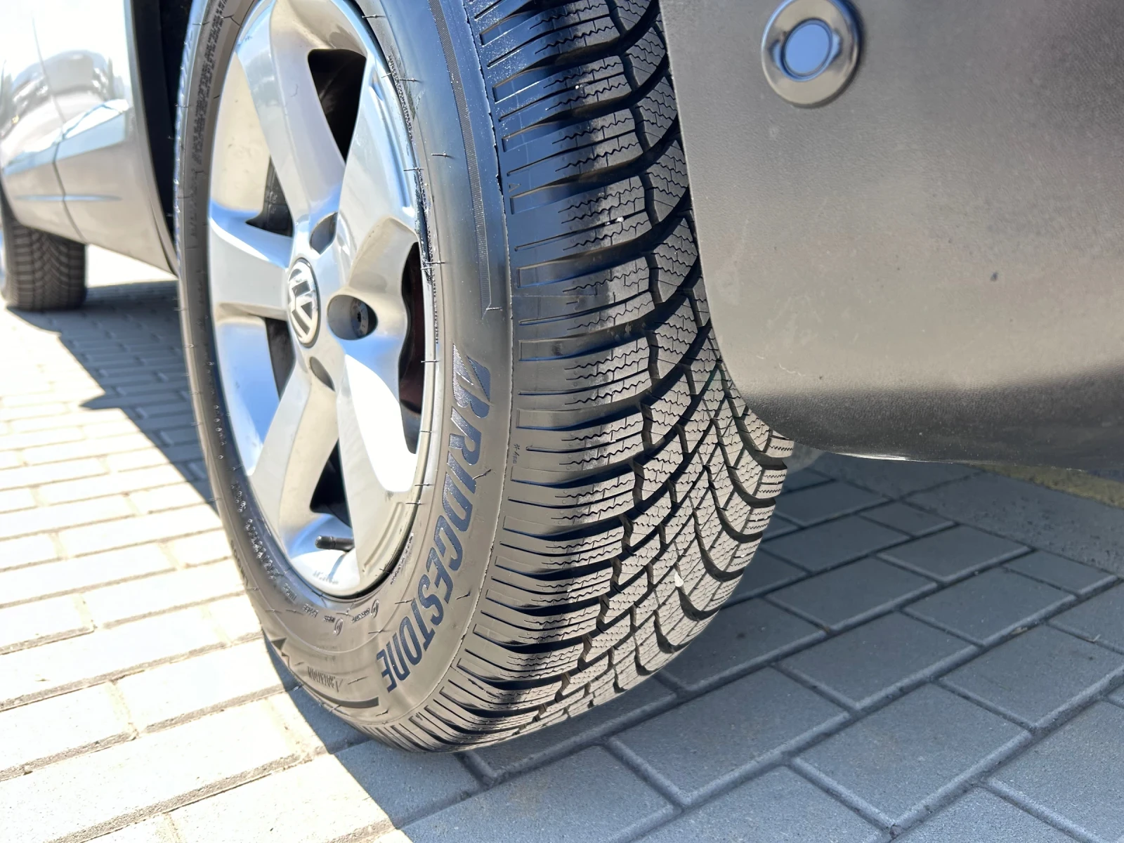 VW Tiguan 2.0TDI 4motion/AUT/УНИКАТ 139хил.км!!! - изображение 7