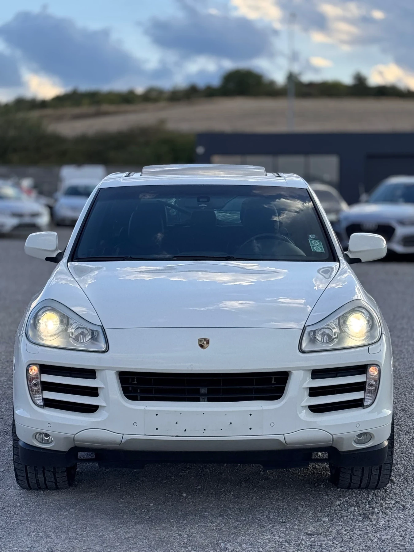 Porsche Cayenne  - изображение 2