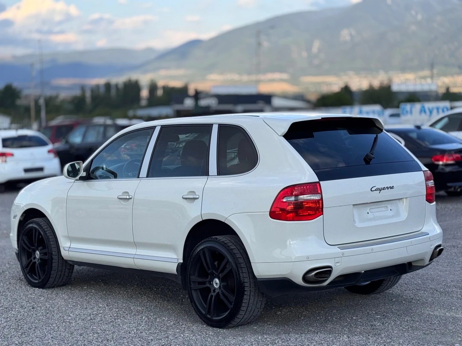 Porsche Cayenne  - изображение 6