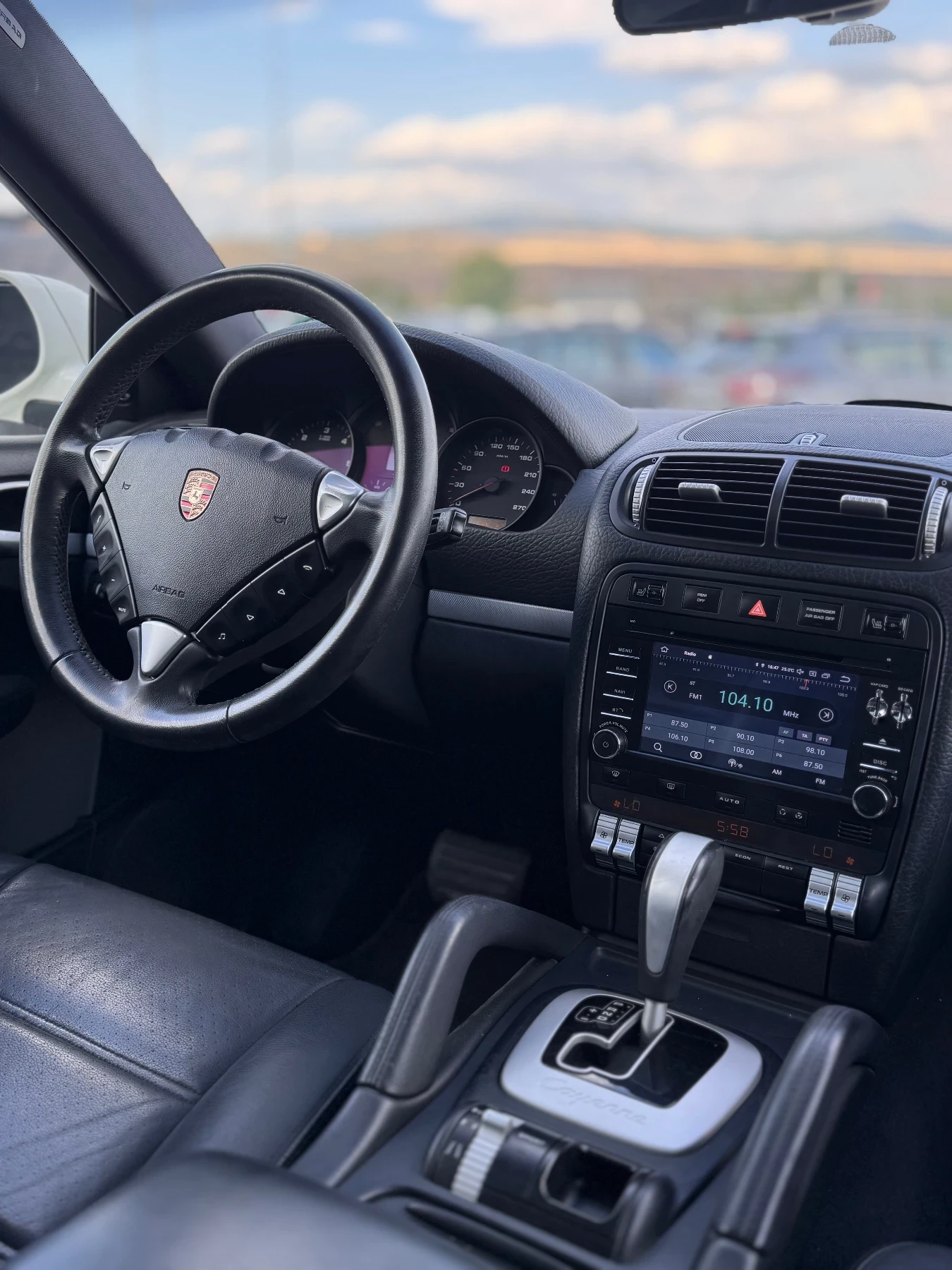 Porsche Cayenne  - изображение 8