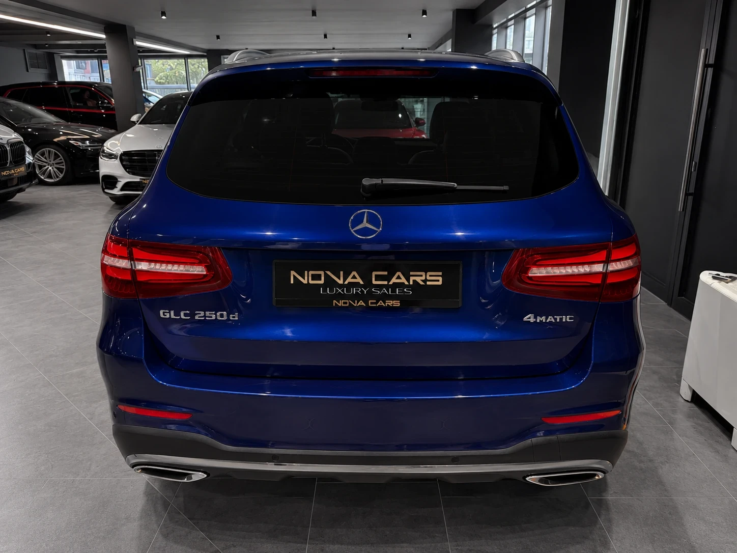 Mercedes-Benz GLC 250 d 4M AMG , снимка 4 - Автомобили и джипове - 54565404
