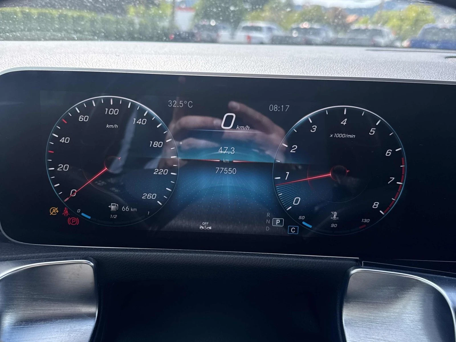 Mercedes-Benz GLB 250 2020 4Matic * Перфектен * Пано* Подгрев, снимка 9 - Автомобили и джипове - 54577091