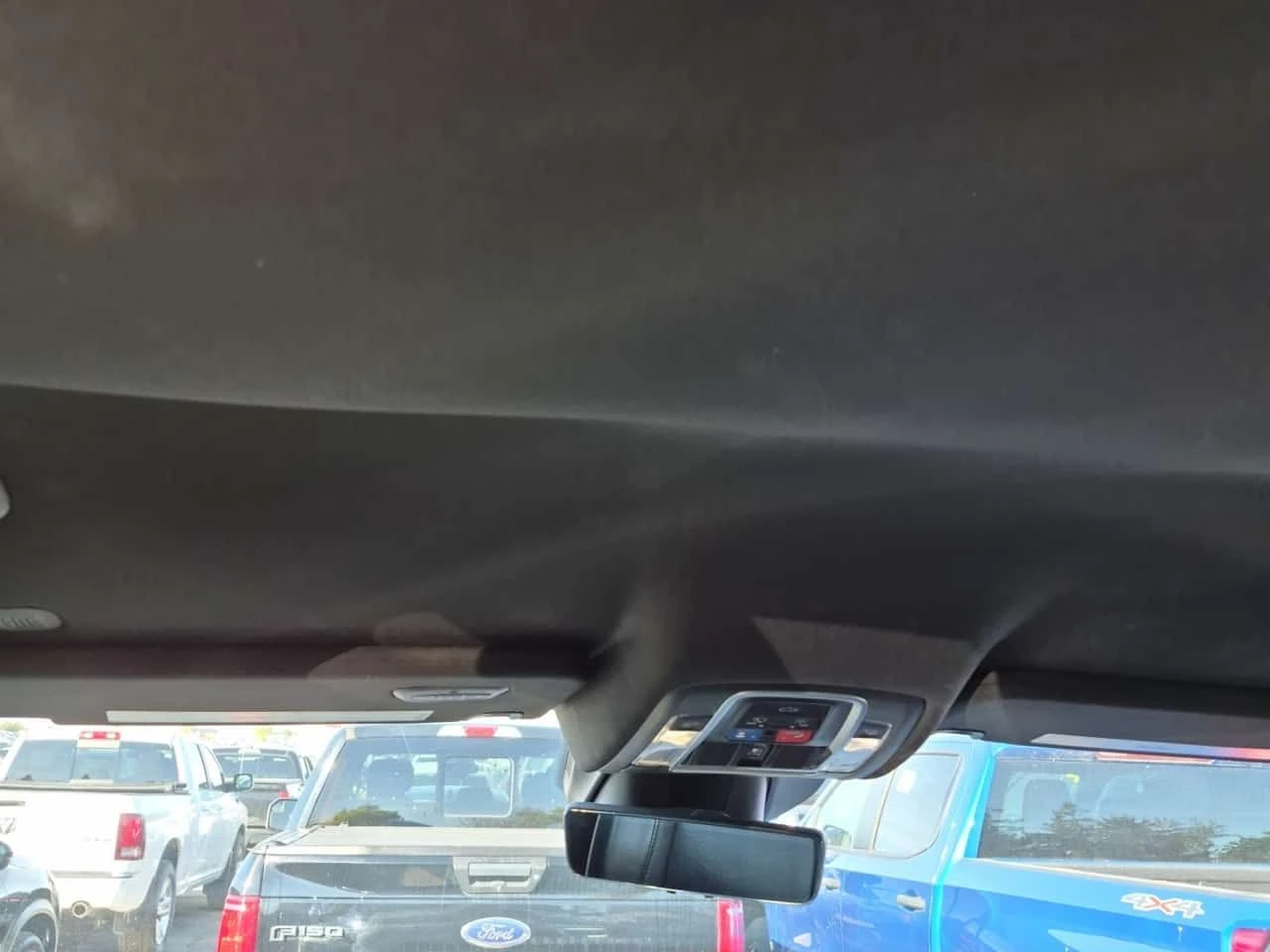 Dodge RAM 1500 * LIMITED  CAB SHORT BED * ОБДУХВАНЕ* ПАНОРАМА* , снимка 13 - Автомобили и джипове - 54618875