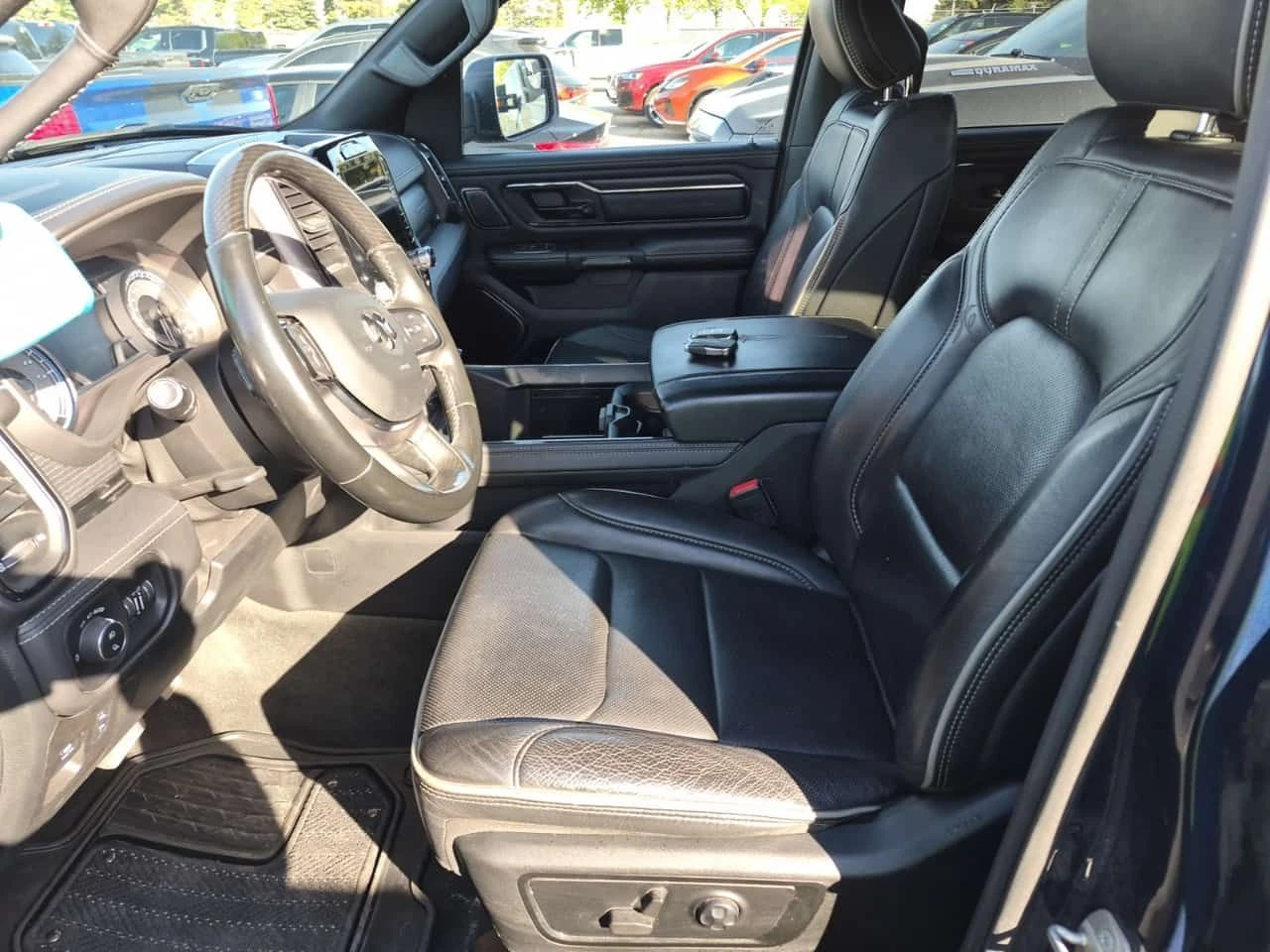 Dodge RAM 1500 * LIMITED  CAB SHORT BED * ОБДУХВАНЕ* ПАНОРАМА* , снимка 5 - Автомобили и джипове - 54618875