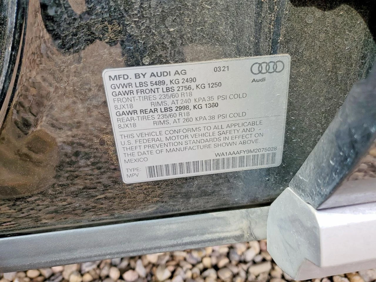 Audi Q5 2.0l Premium, снимка 13 - Автомобили и джипове - 54705935
