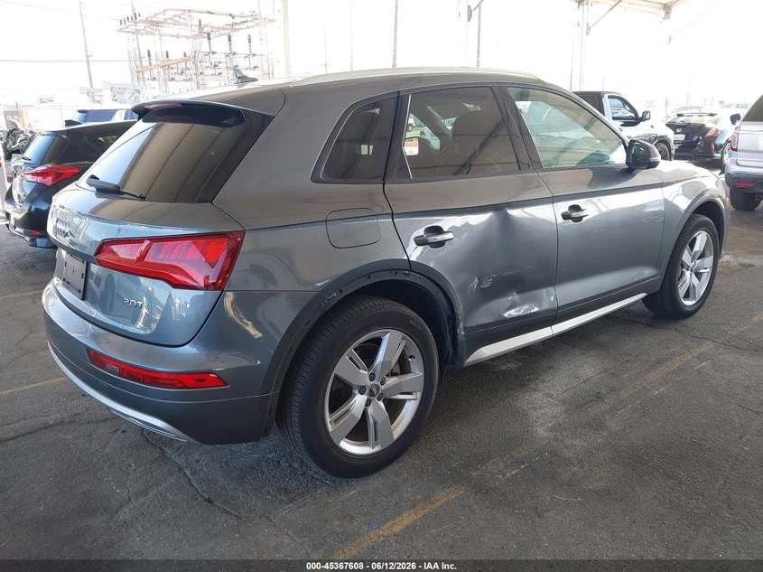 Audi Q5 2.0l 2.0T Premium/2.0T Tech Premium, снимка 4 - Автомобили и джипове - 55380947