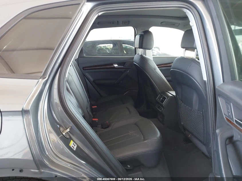 Audi Q5 2.0l 2.0T Premium/2.0T Tech Premium, снимка 8 - Автомобили и джипове - 55380947