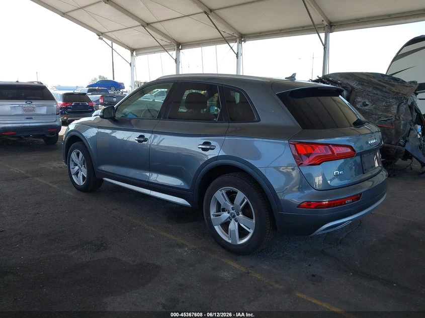 Audi Q5 2.0l 2.0T Premium/2.0T Tech Premium, снимка 3 - Автомобили и джипове - 55380947