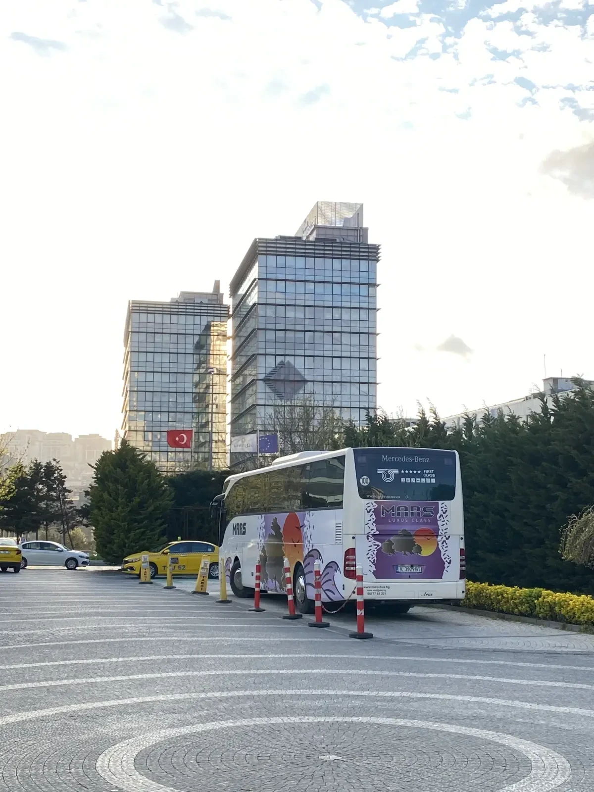 Mercedes-Benz Tourismo Нов внос, снимка 3 - Бусове и автобуси - 54691204