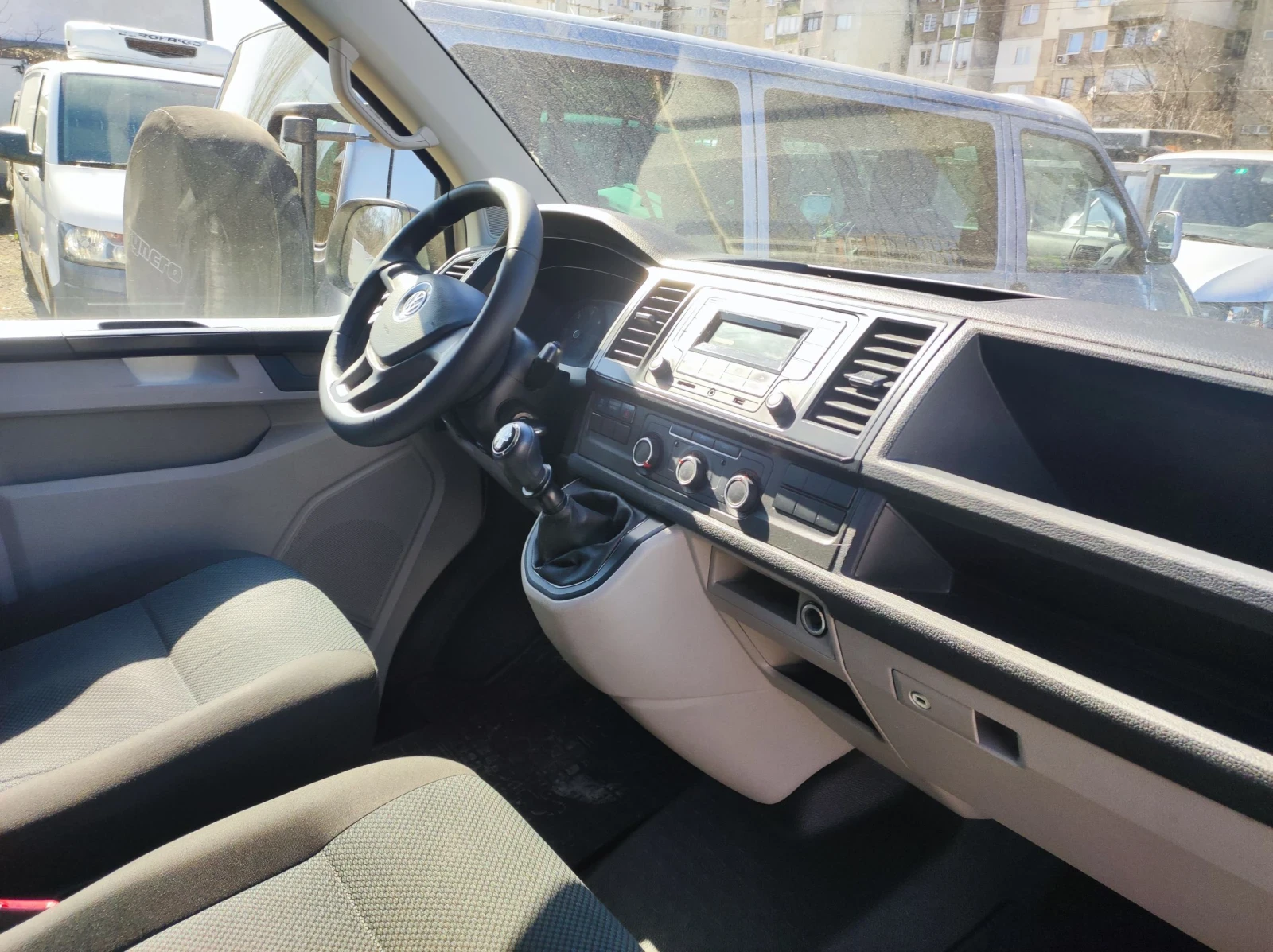 VW Transporter, снимка 3 - Бусове и автобуси - 55657973