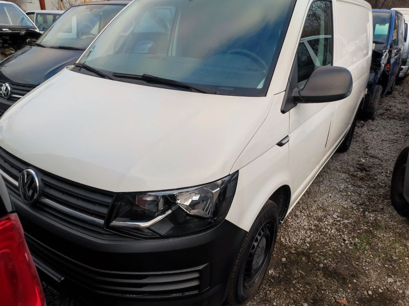 VW Transporter, снимка 4 - Бусове и автобуси - 55657973