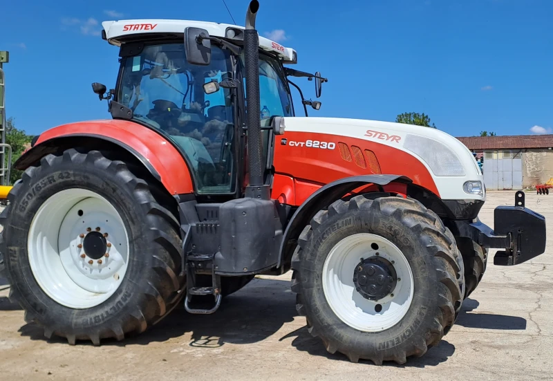 Трактор Steyr CVT 6230, снимка 3 - Селскостопанска техника - 47570761