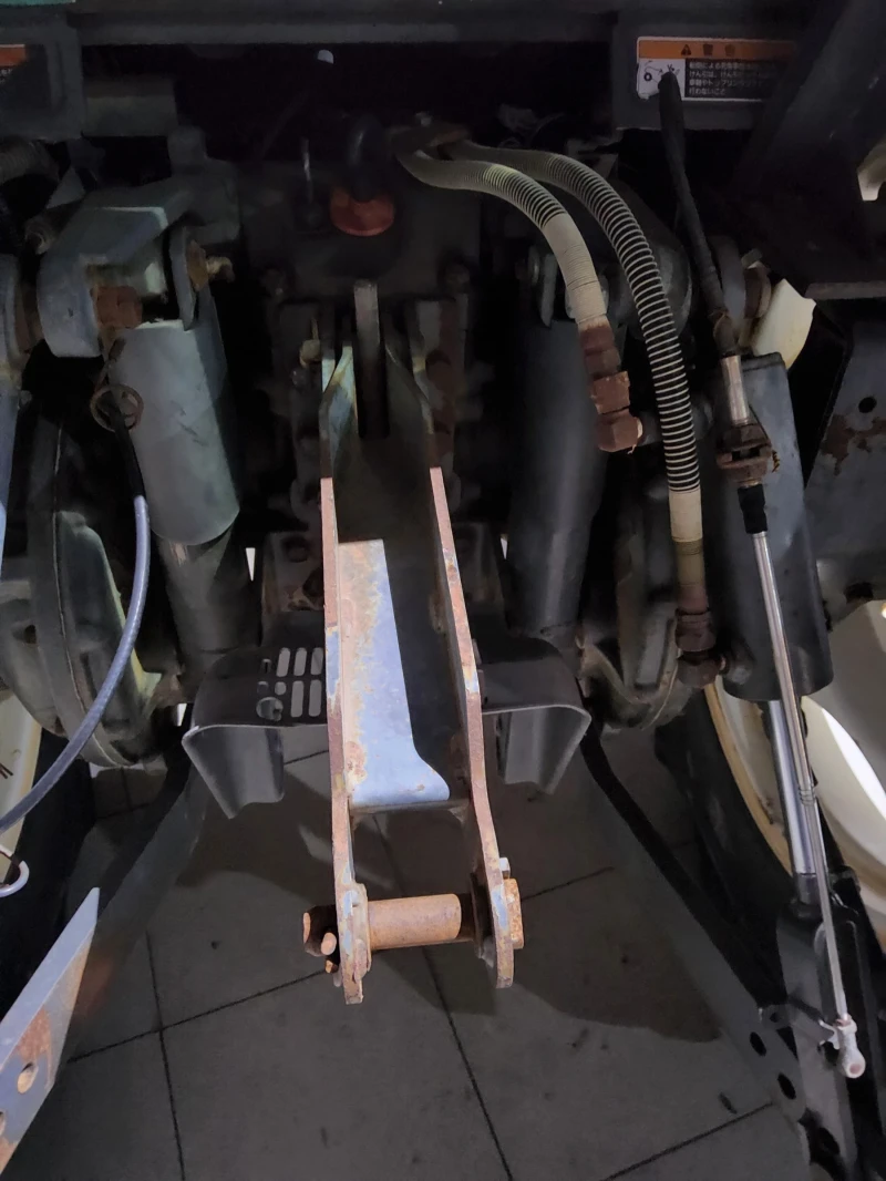 Трактор Kubota KL 46, снимка 4 - Селскостопанска техника - 52987167