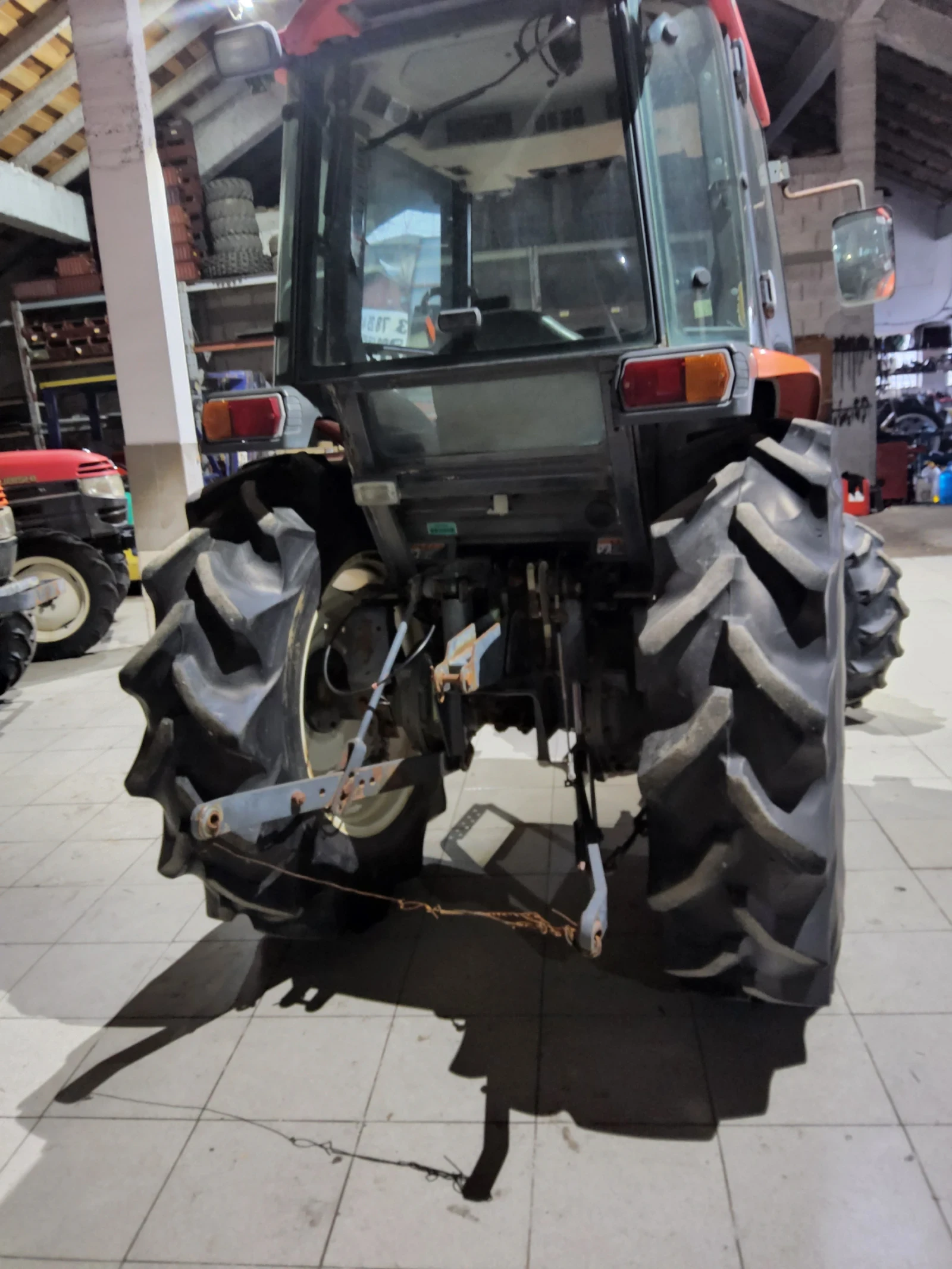 Трактор Kubota KL 46 - изображение 5
