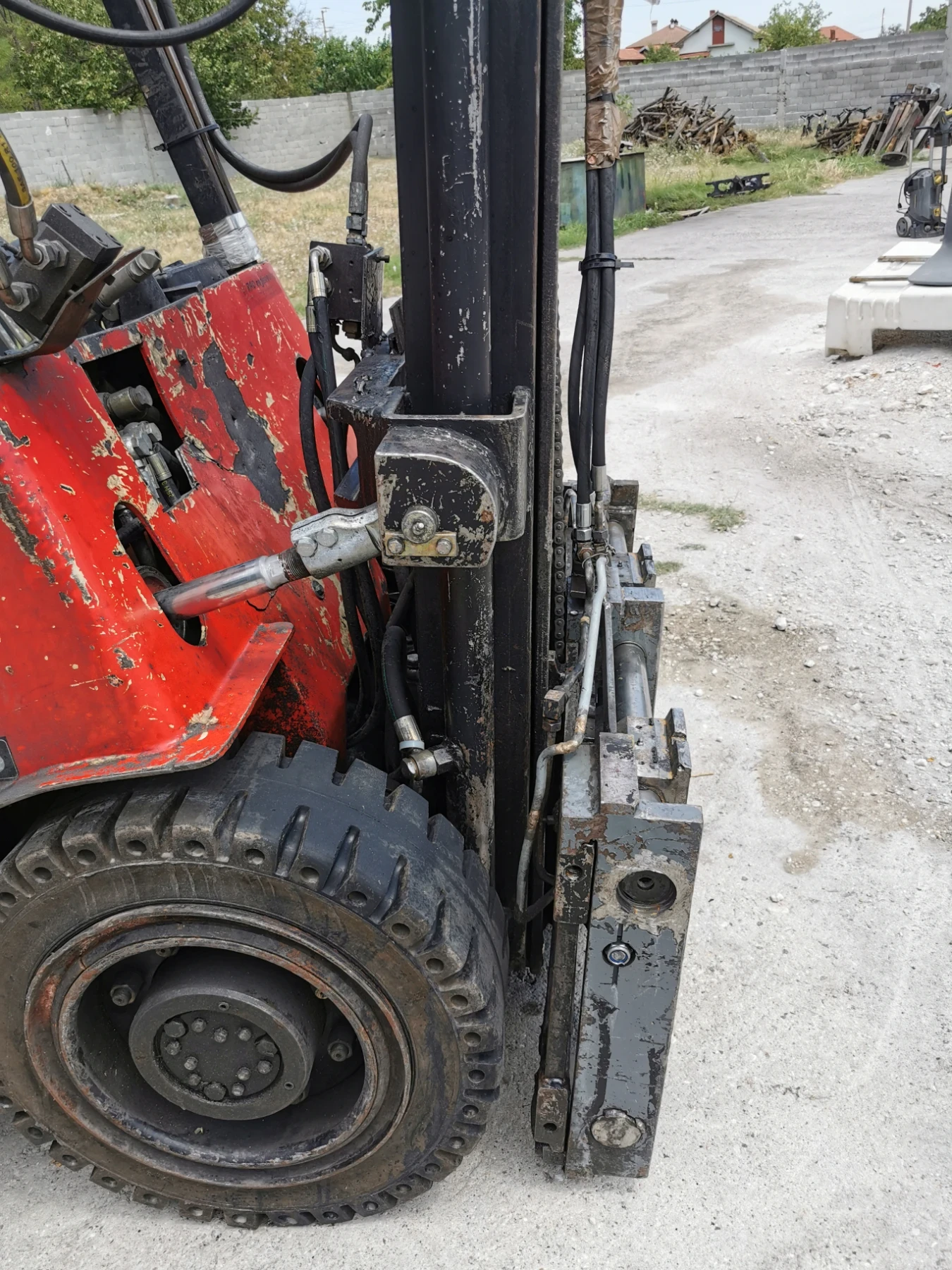  BT   | Mobile.bg   4