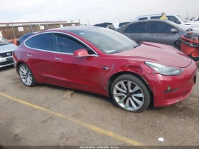 Tesla Model 3 Long Range/Mid Range, снимка 13