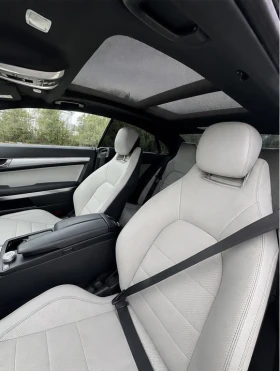 Mercedes-Benz E 250 Coupe AMG-Edition, снимка 11