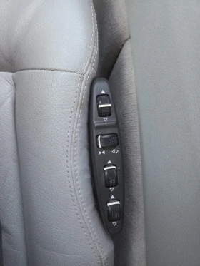 Mercedes-Benz E 250 2.5, снимка 13