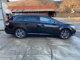 Toyota Avensis 2.0 Executive Gas 152к., снимка 4