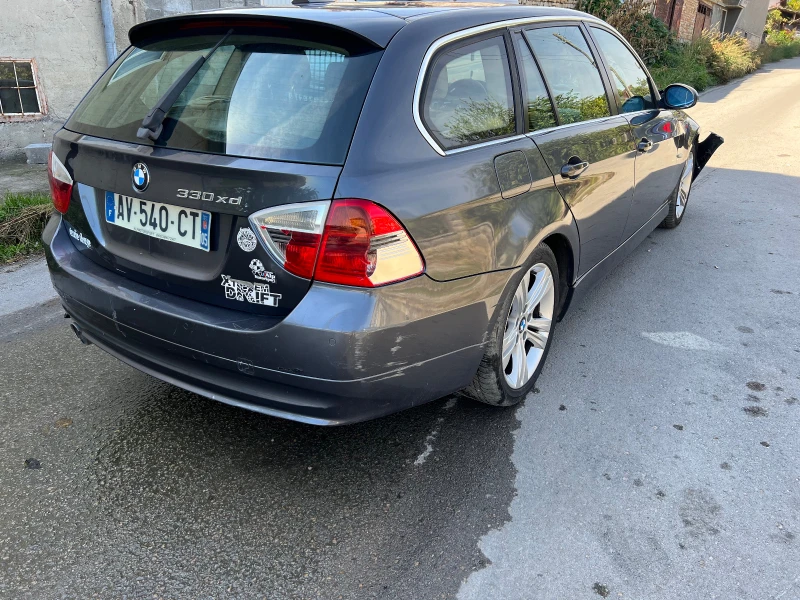 BMW 330 4х4 Ръчка, снимка 9 - Автомобили и джипове - 38268032