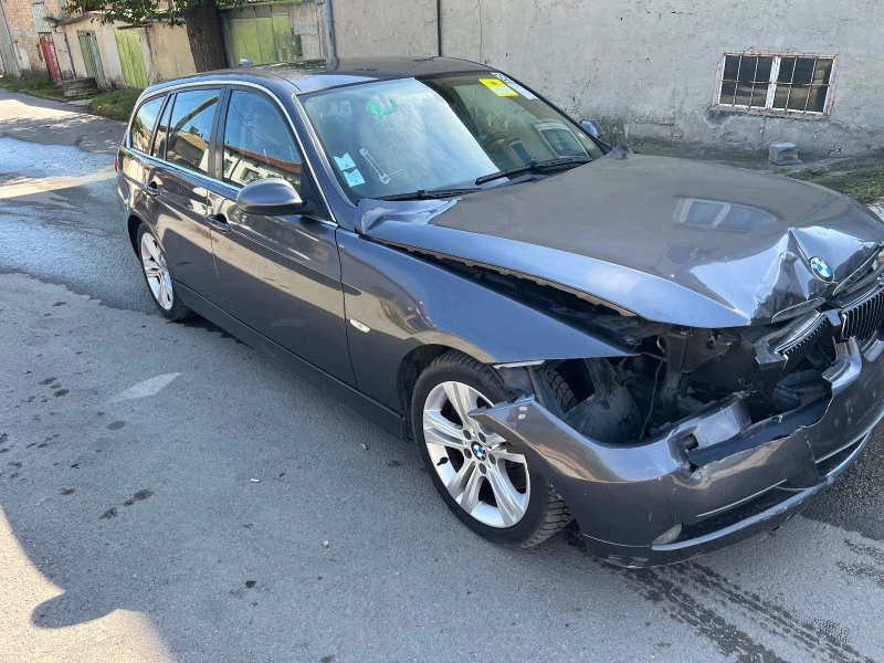 BMW 330 4х4 Ръчка, снимка 2 - Автомобили и джипове - 38268032