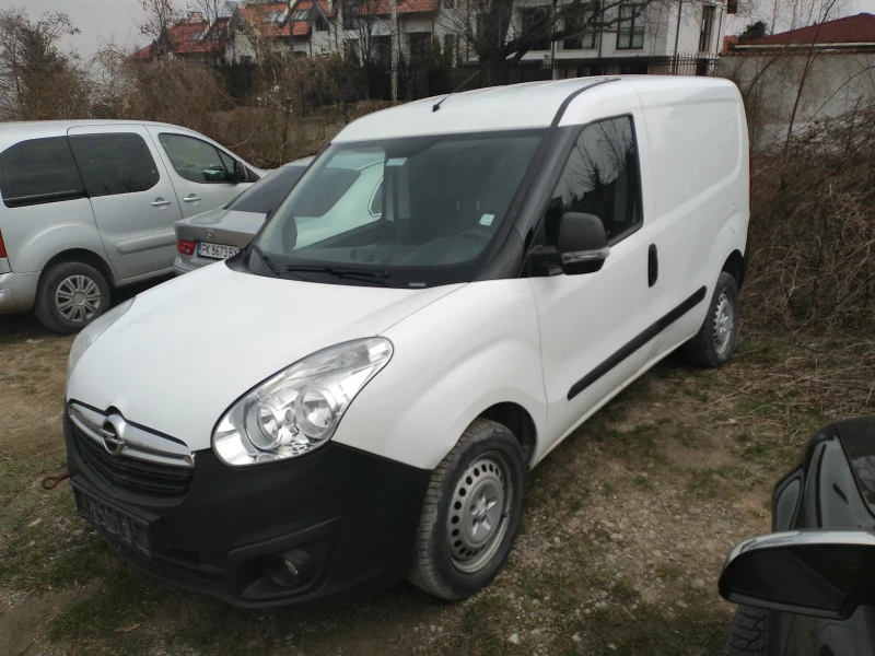 Opel Combo 1400 метан, снимка 1 - Автомобили и джипове - 47992377