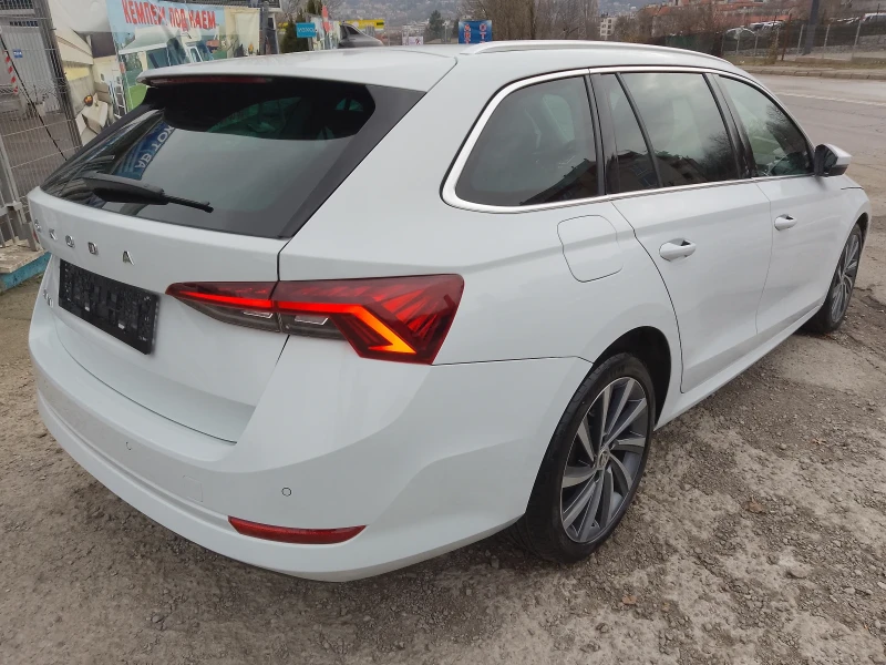 Skoda Octavia 1.5 G-TEC/FULL/Бяла Перла, снимка 5 - Автомобили и джипове - 48225858