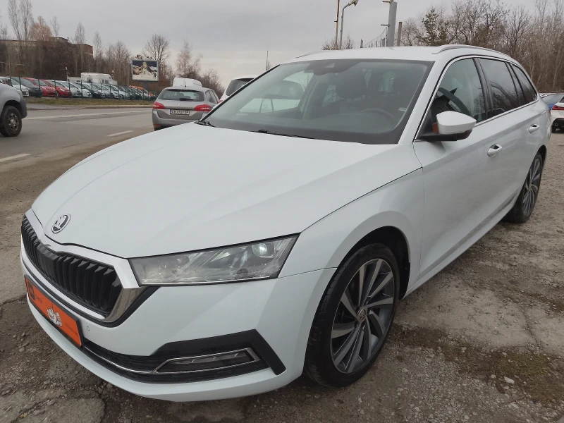 Skoda Octavia 1.5 G-TEC/FULL/Бяла Перла, снимка 1 - Автомобили и джипове - 48225858