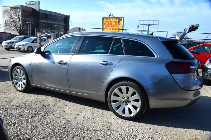 Opel Insignia 2.0 d automatic, снимка 4 - Автомобили и джипове - 48628520