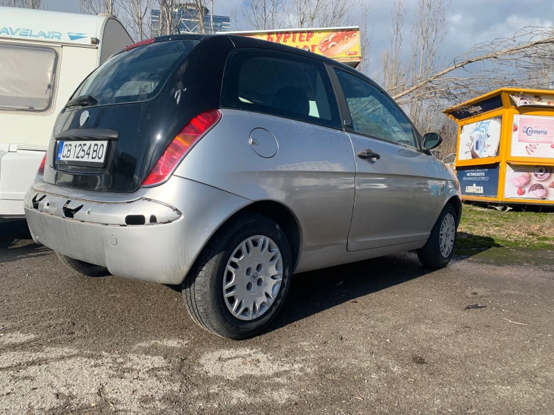 Lancia Ypsilon, снимка 2 - Автомобили и джипове - 48628972