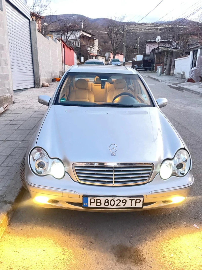 Mercedes-Benz C 180 1, 8, снимка 1 - Автомобили и джипове - 49025381