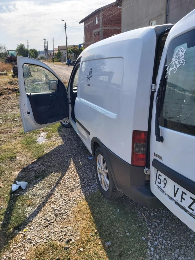 Opel Combo, снимка 5 - Автомобили и джипове - 49021798