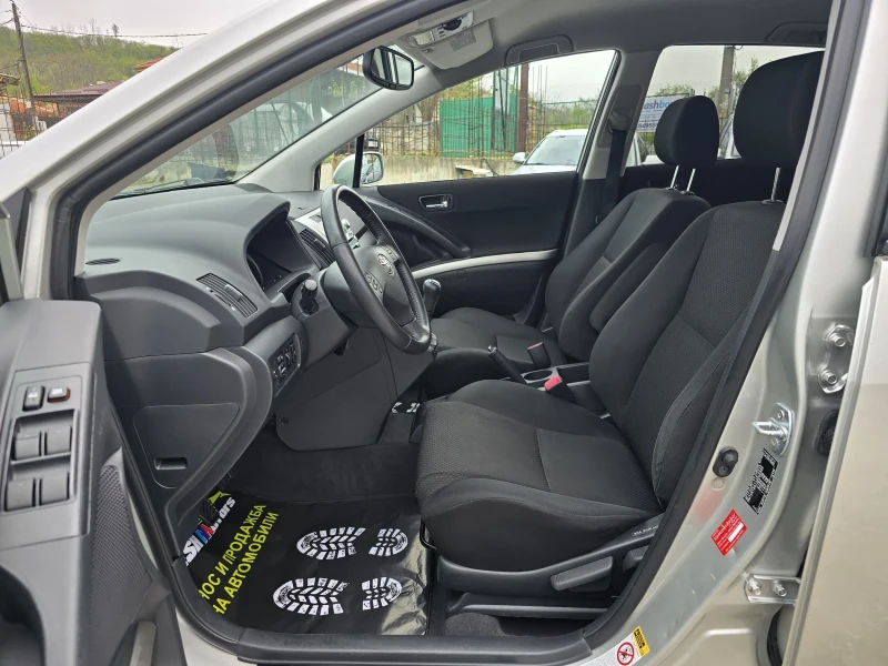 Toyota Corolla verso 2.2 D4D 136 К.С. 139000 КМ, снимка 9 - Автомобили и джипове - 49768786