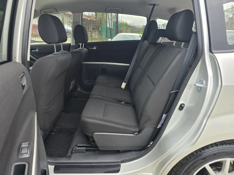 Toyota Corolla verso 2.2 D4D 136 К.С. 139000 КМ, снимка 10 - Автомобили и джипове - 49768786