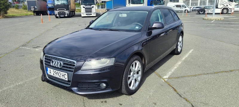 Audi A4, снимка 2 - Автомобили и джипове - 52924356