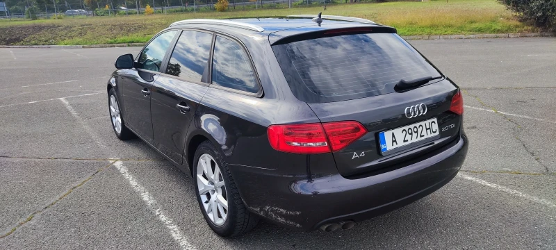 Audi A4, снимка 4 - Автомобили и джипове - 52924356